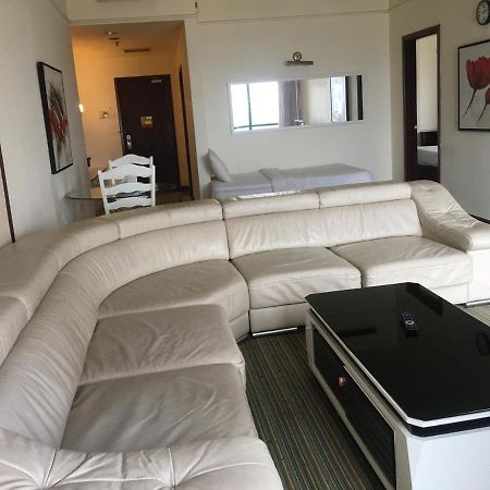 קואלה לומפור Sabah Suites At Times Square Kl מראה חיצוני תמונה