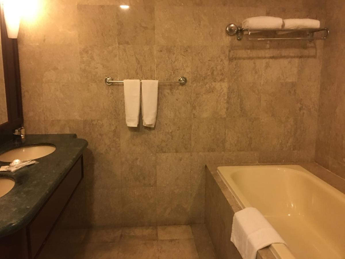 קואלה לומפור Sabah Suites At Times Square Kl מראה חיצוני תמונה